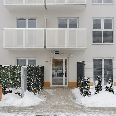 Daire Mansion Haven In Lannilis For 8